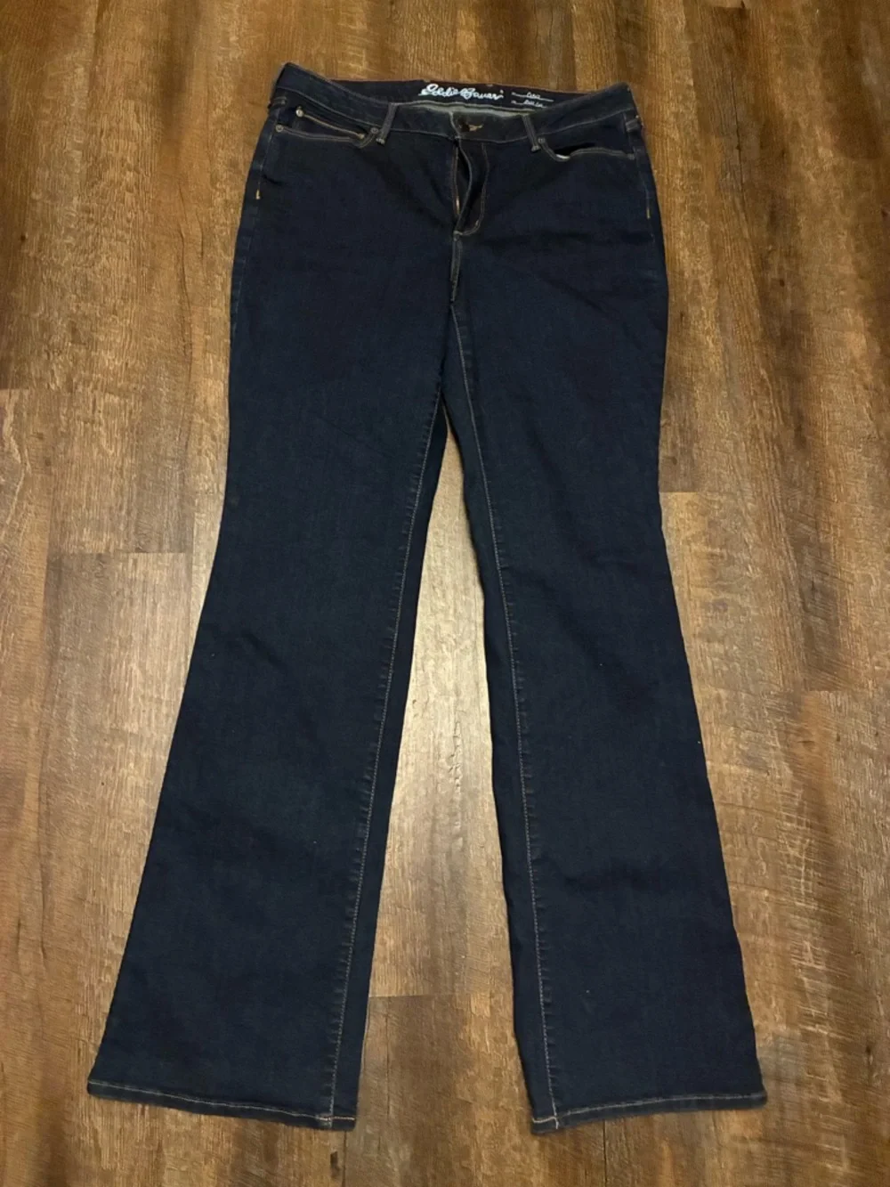Eddie Bauer Women’s 14 Curvy Bootcut Jeans Dark Wash Stretch Denim